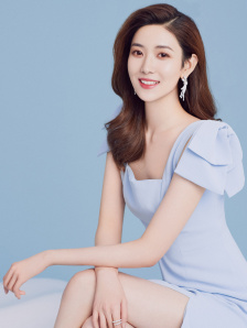 美女是midevk